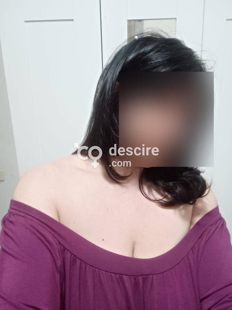 RAQUEL ESPAÑOLA MASAJES TERAPEUTICOS  24H - Barcelona - España