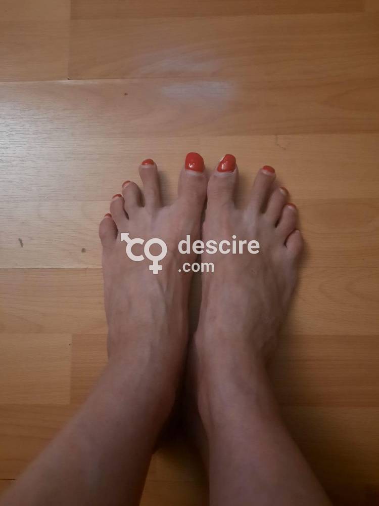 RAQUEL ESPAÑOLA MASAJES TERAPEUTICOS  24H - Barcelona - España