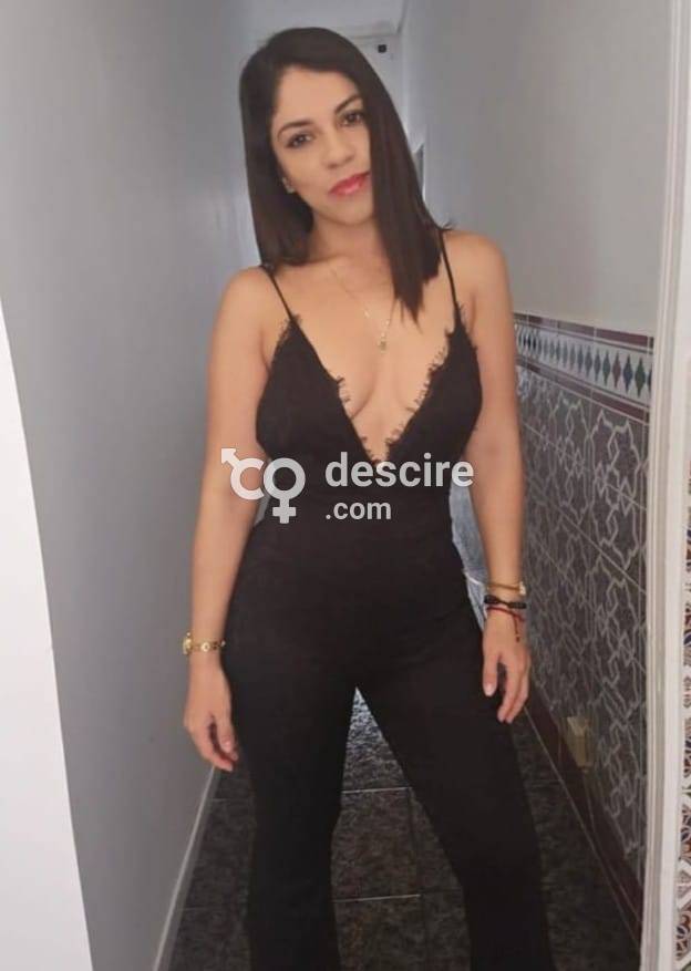 Jessica jovencita masajista catalana en roquetas de mar - Almería - España