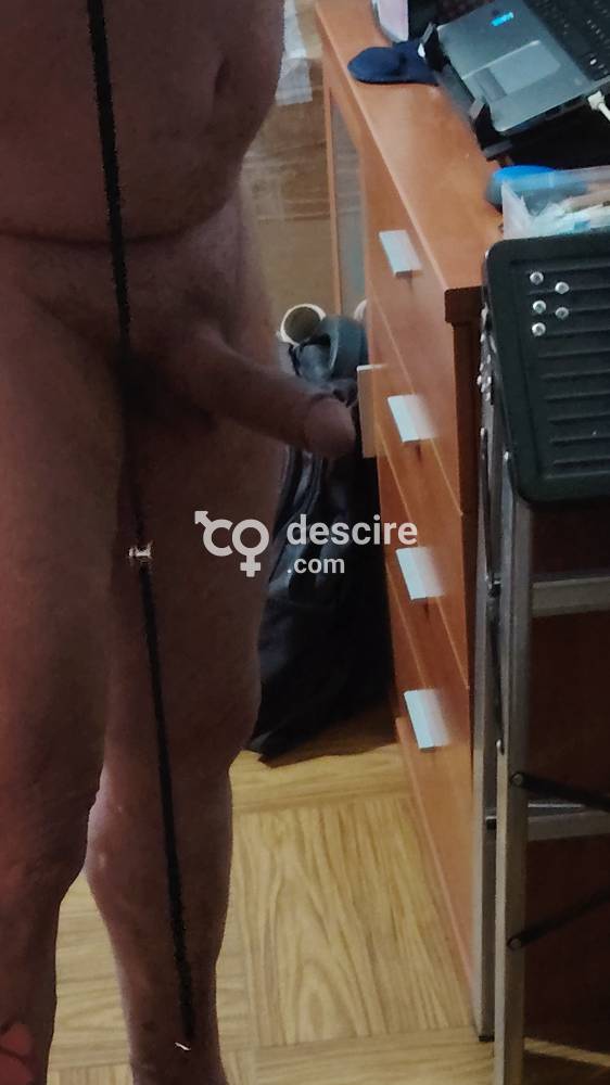 Busco mujeres de 18 a 70 años para sexo - Granada - España