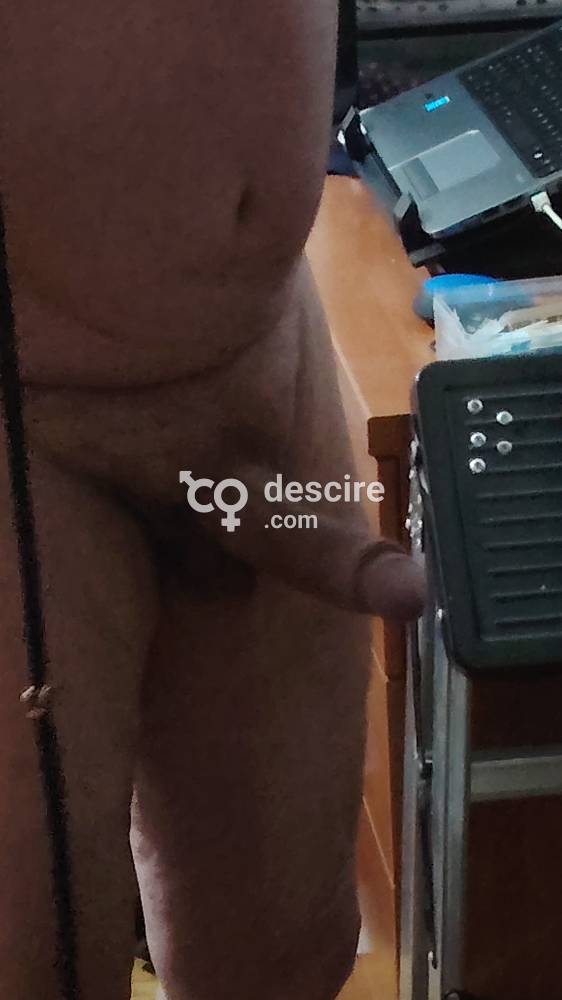 Busco mujeres de 18 a 70 años para sexo - Granada - España