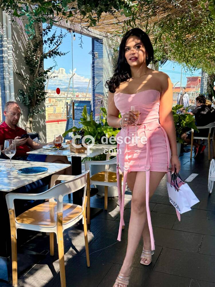 VENEZOLANA MORENAZA 24H - Madrid - España