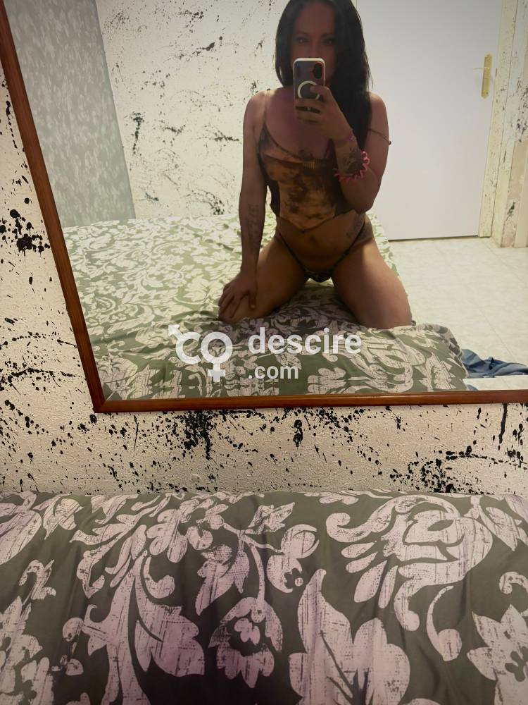 FEMENINA VERSÁTIL Y SIEMPRE CON EL RABO DURO - Madrid - España