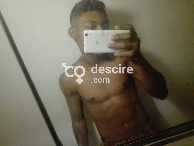 Gary latino fiestero nuevo por la zona - Barcelona - España