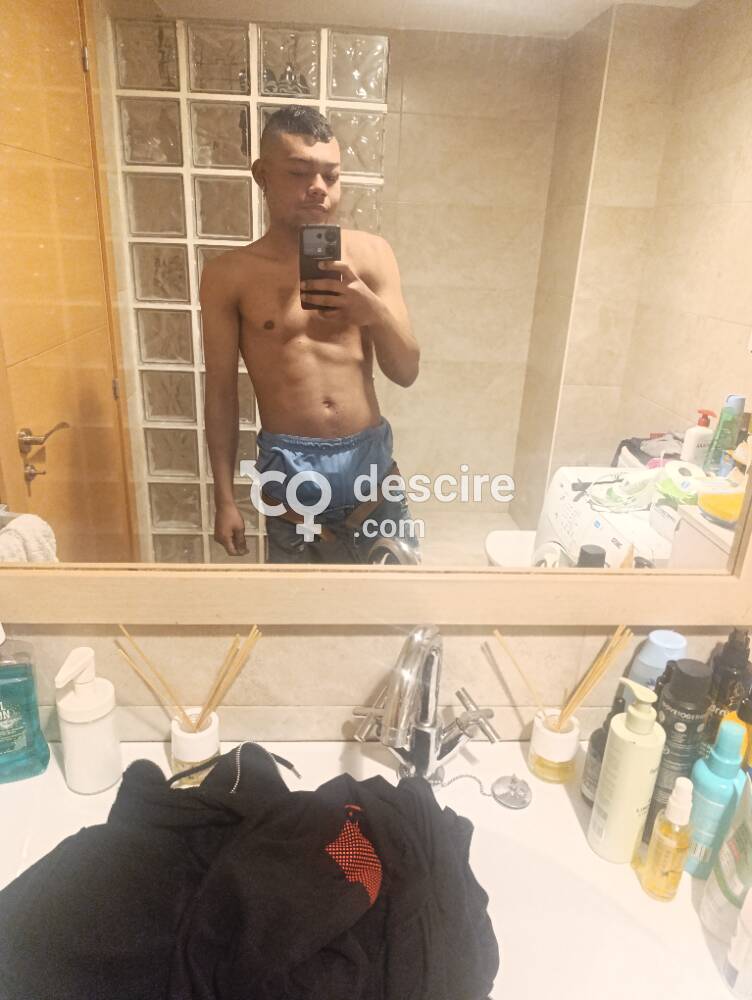 Gary latino fiestero nuevo por la zona - Barcelona - España