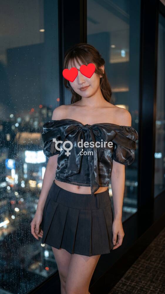 Lina nueva chica asiática en Girona - Gerona - España