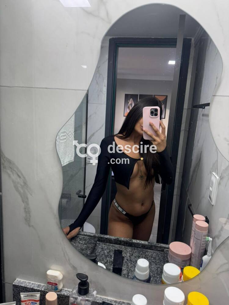 Karina chica brasileña en Córdoba - Córdoba - España